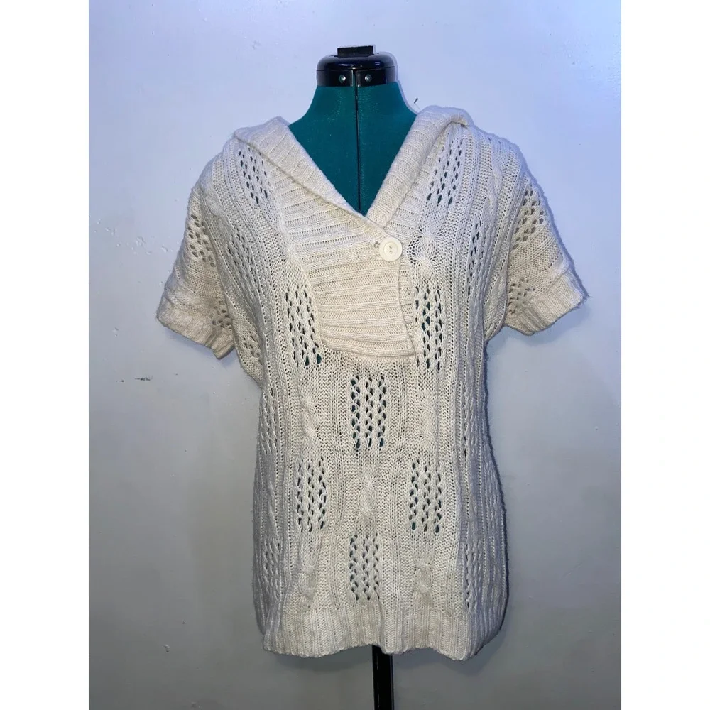 Maurices Cream Short Sleeve Hooded Sweater Pointelle Cable Knit Y2K Coastal Boho